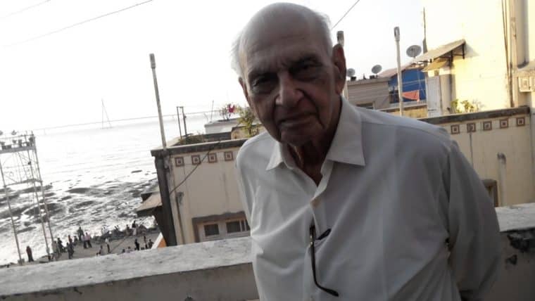 Sexualberater: Dr. Sommer Indiens ist stolze 91 Jahre alt!